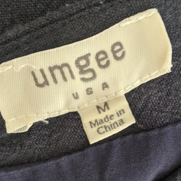 Umgee Floral Embroidered Mini Skirt Medium - Picture 4 of 5